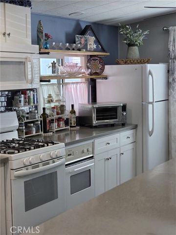 35218 Fir 160, Yucaipa, CA 92399