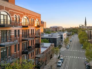 1355 W WASHINGTON Boulevard 4D, Chicago, IL 60607