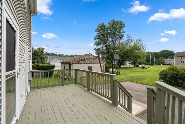 99 Woodmont St, Westfield, MA 01085