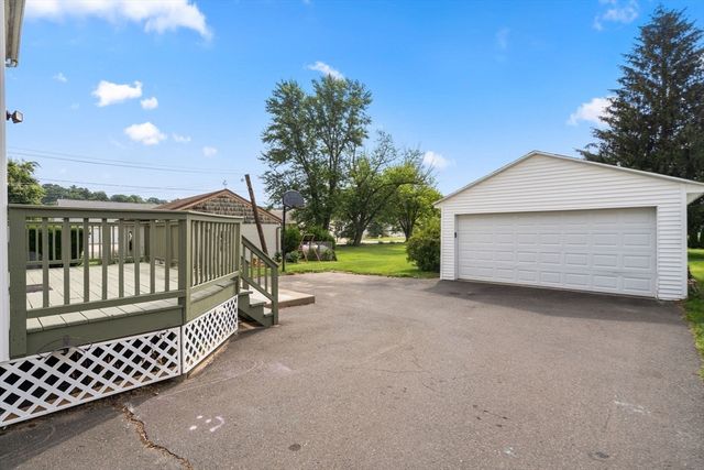 99 Woodmont St, Westfield, MA 01085