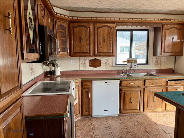 2422 Argyle, Butte, MT 59701