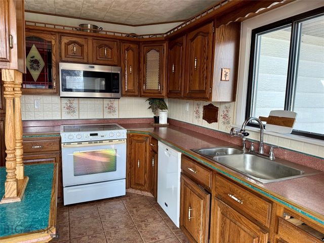 2422 Argyle, Butte, MT 59701