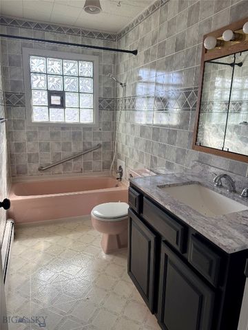 2422 Argyle, Butte, MT 59701