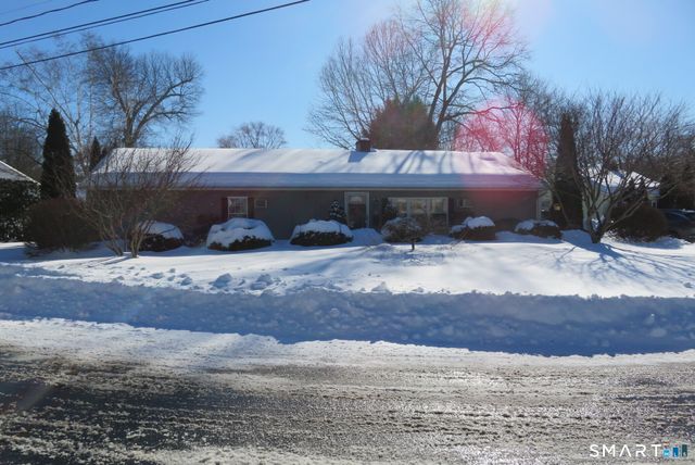 29 Mountain View Drive, Plainville, CT 06062