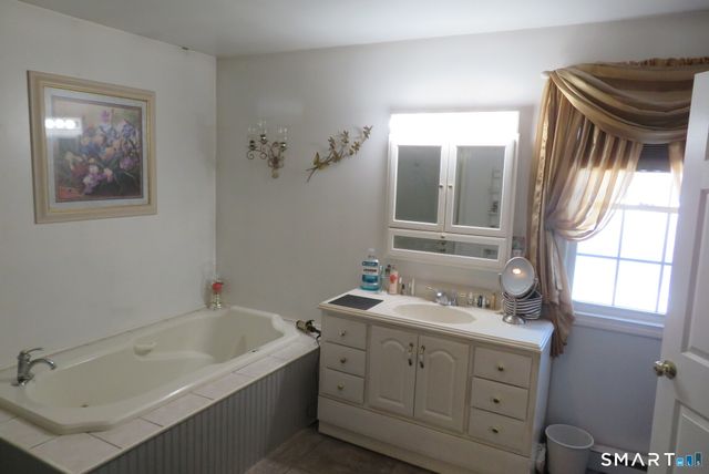 29 Mountain View Drive, Plainville, CT 06062