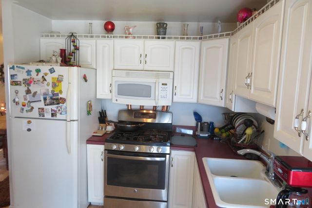 29 Mountain View Drive, Plainville, CT 06062