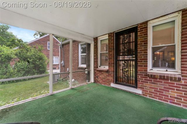 16216 Burgess, Detroit, MI 48219
