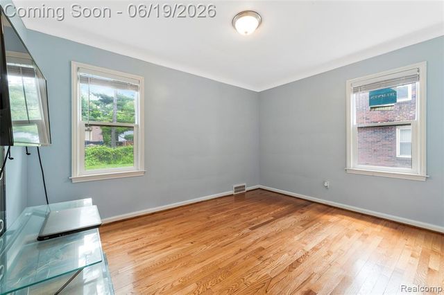 16216 Burgess, Detroit, MI 48219