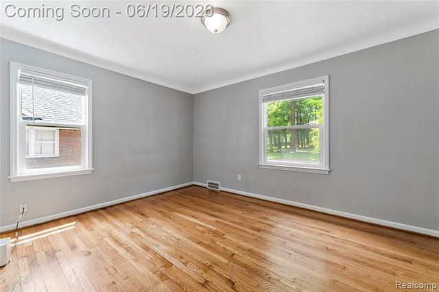 16216 Burgess, Detroit, MI 48219