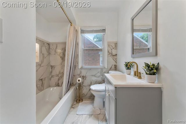16216 Burgess, Detroit, MI 48219