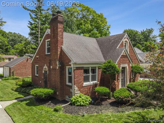 16216 Burgess, Detroit, MI 48219