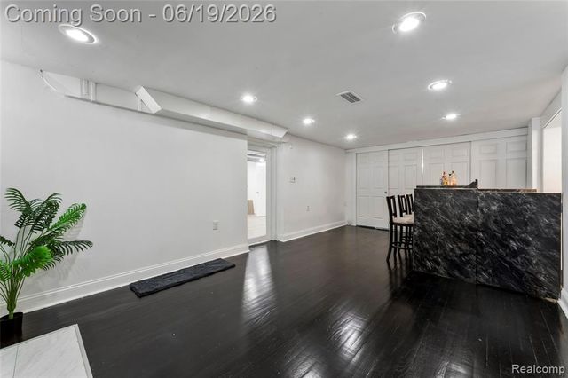 16216 Burgess, Detroit, MI 48219