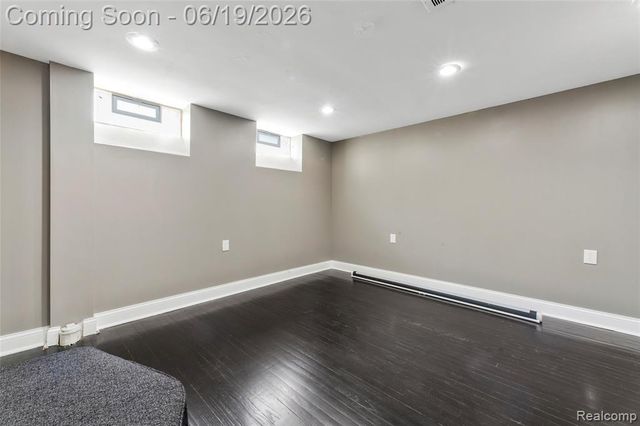 16216 Burgess, Detroit, MI 48219