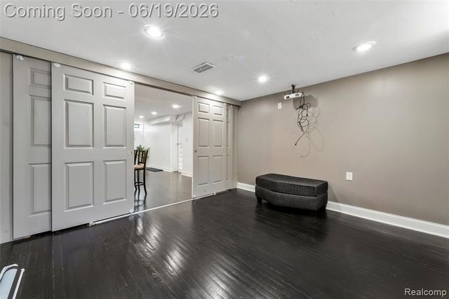 16216 Burgess, Detroit, MI 48219