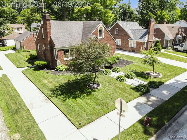 16216 Burgess, Detroit, MI 48219