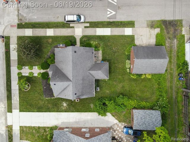 16216 Burgess, Detroit, MI 48219