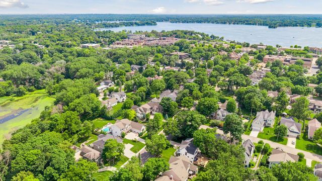 238 Broadway Avenue N, Wayzata, MN 55391