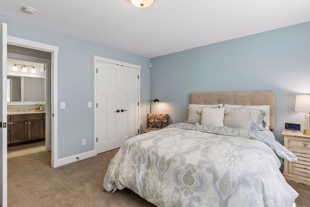 238 Broadway Avenue N, Wayzata, MN 55391