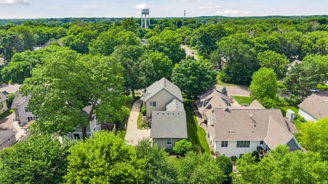 238 Broadway Avenue N, Wayzata, MN 55391