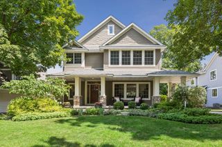 238 Broadway Avenue N, Wayzata, MN 55391
