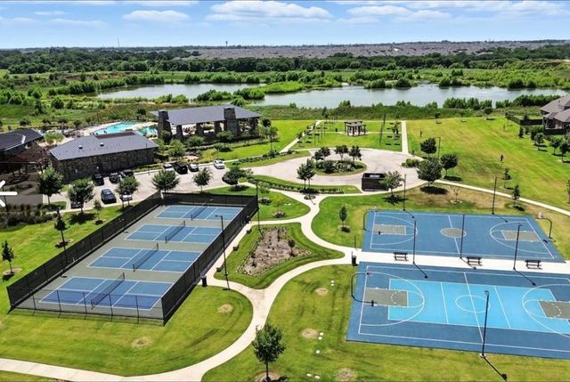 9809 Gooseneck Drive, Aubrey, TX 76227