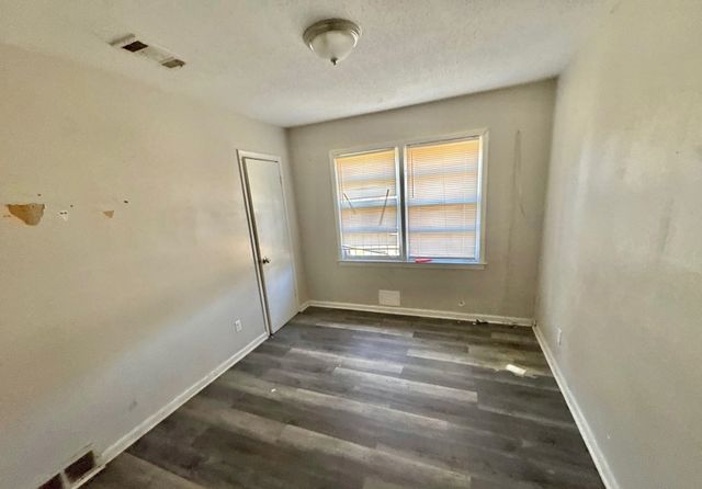 4826 LEONARD RD, Memphis, TN 38109