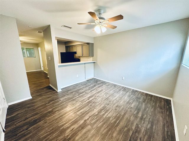 3702 S Second ST 117, Austin, TX 78704