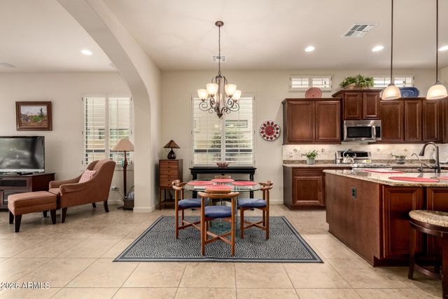 8537 E KENWOOD Street, Mesa, AZ 85207