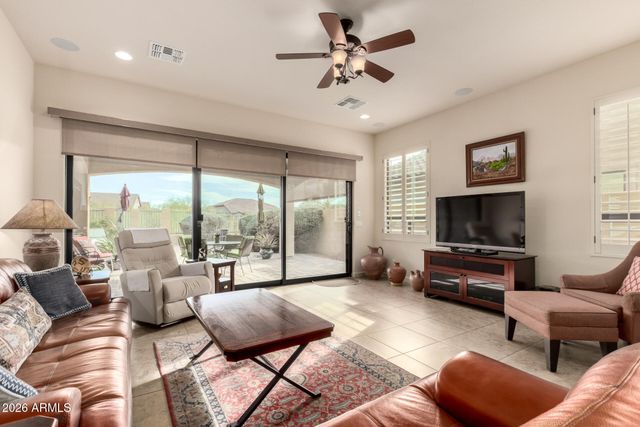 8537 E KENWOOD Street, Mesa, AZ 85207