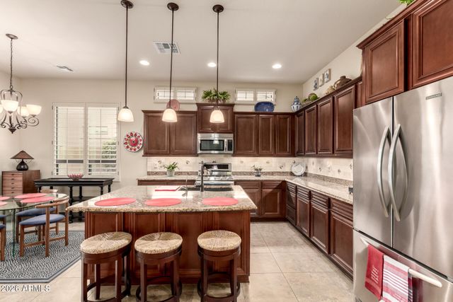 8537 E KENWOOD Street, Mesa, AZ 85207