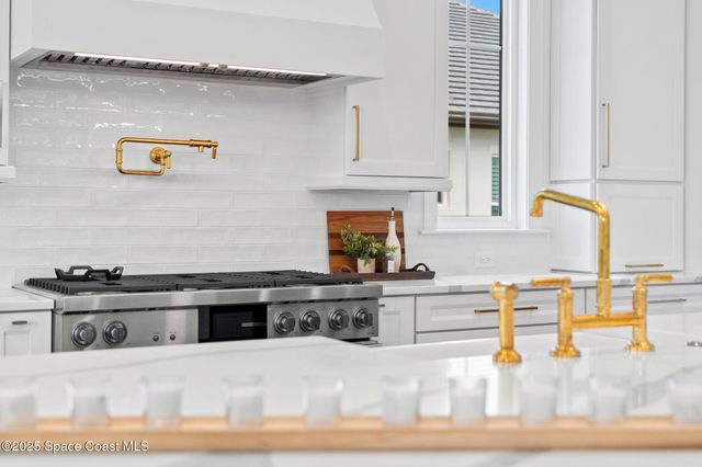 1715 Gracewood Drive, Melbourne, FL 32940