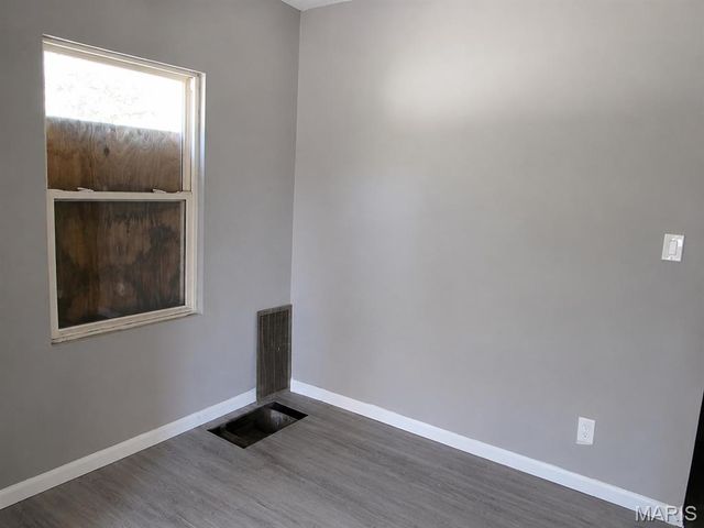 6505 Joseph Avenue, St Louis, MO 63133