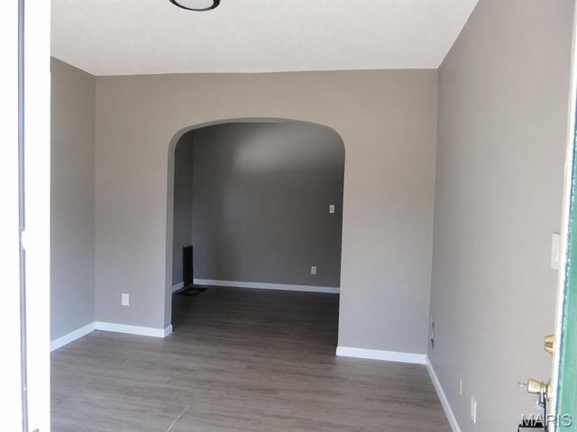 6505 Joseph Avenue, St Louis, MO 63133