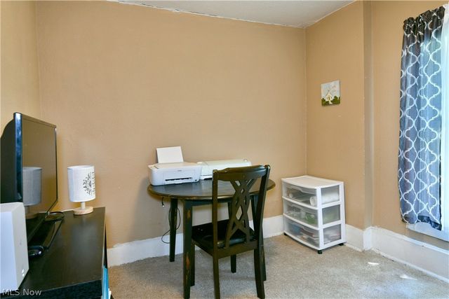 315 W Park Avenue, Niles, OH 44446