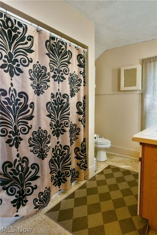 315 W Park Avenue, Niles, OH 44446