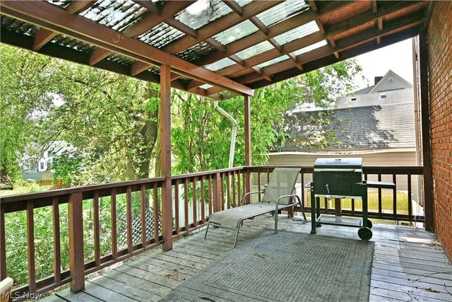 315 W Park Avenue, Niles, OH 44446