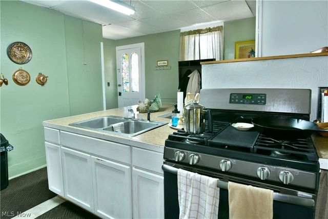 315 W Park Avenue, Niles, OH 44446