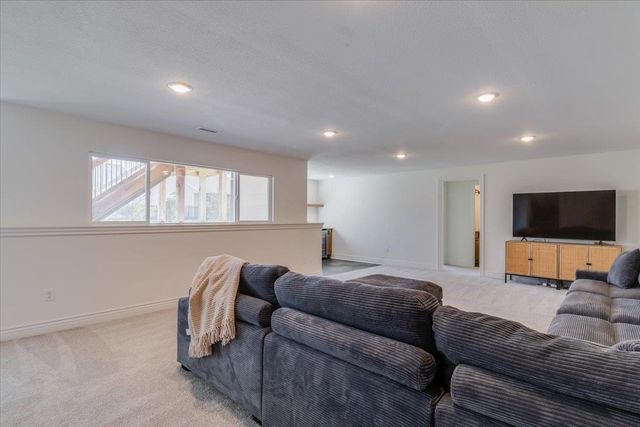 10511 W Basil, Wichita, KS 67215