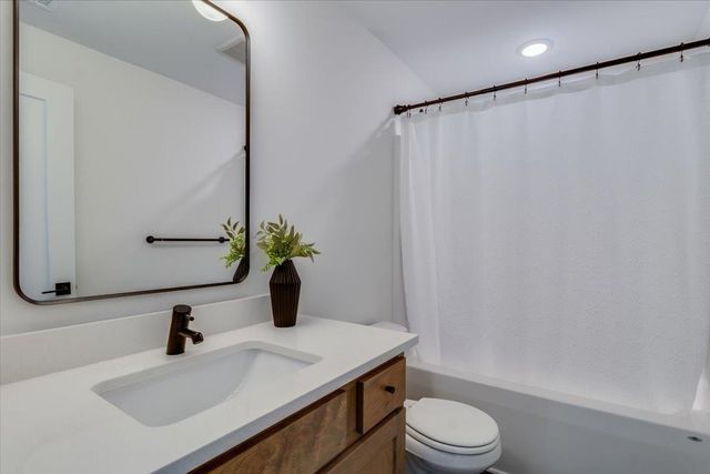 10511 W Basil, Wichita, KS 67215