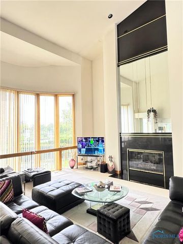 322 Dublin Lane, Bryan, OH 43506