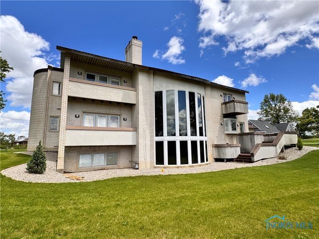 322 Dublin Lane, Bryan, OH 43506