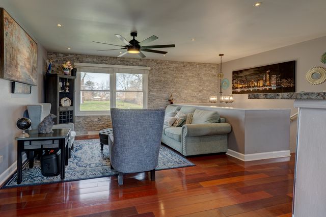 5125 W Margaret Street, Monee, IL 60449