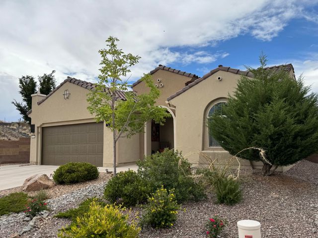 2332 Chuckwalla Spring Trail NW, Albuquerque, NM 87120