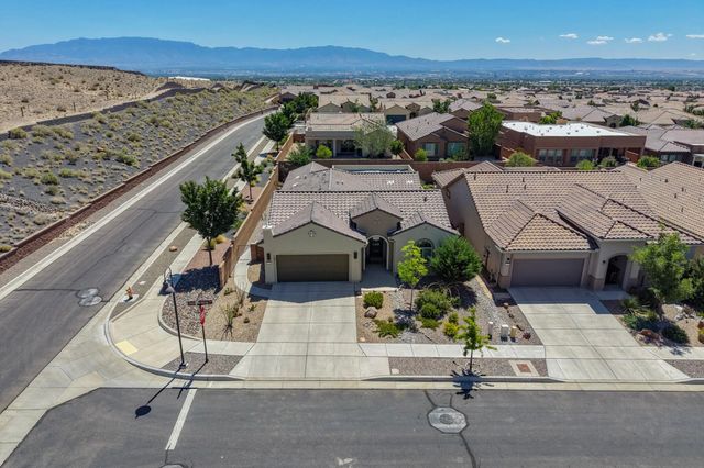 2332 Chuckwalla Spring Trail NW, Albuquerque, NM 87120