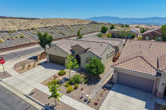 2332 Chuckwalla Spring Trail NW, Albuquerque, NM 87120