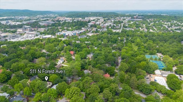 511 N Forest Avenue, Fayetteville, AR 72701