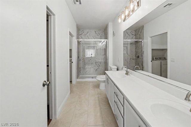 8725 West Flamingo Road 132, Las Vegas, NV 89147