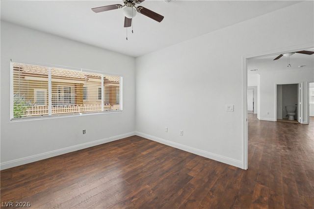 8725 West Flamingo Road 132, Las Vegas, NV 89147