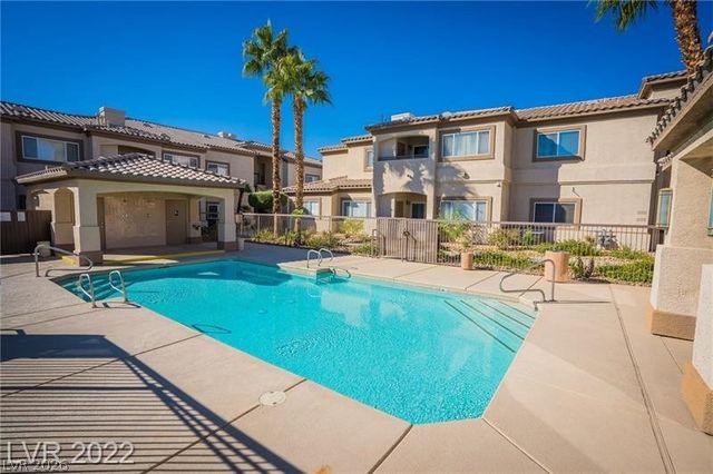 8725 West Flamingo Road 132, Las Vegas, NV 89147