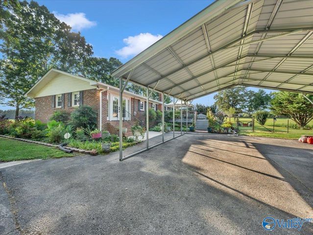 26208 Hwy 127, Elkmont, AL 35620
